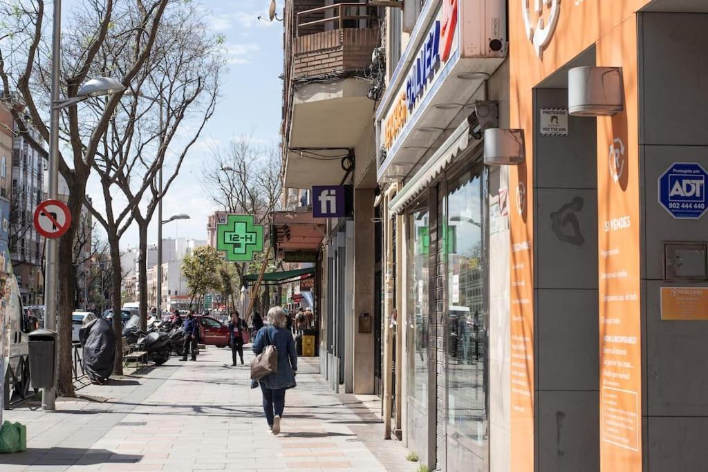 Encantador Apartamento Reformado En Tetuan By Bebalmy Madrid Exteriér fotografie