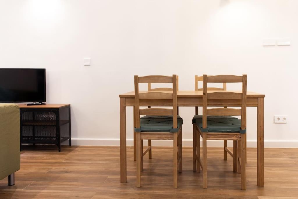Encantador Apartamento Reformado En Tetuan By Bebalmy Madrid Exteriér fotografie