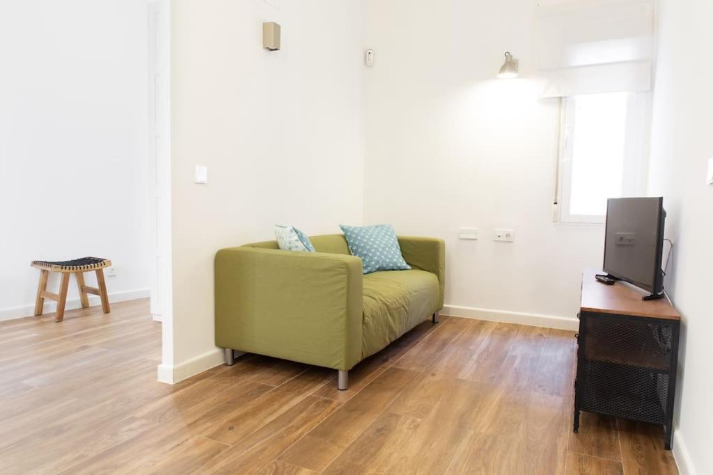 Encantador Apartamento Reformado En Tetuan By Bebalmy Madrid Exteriér fotografie